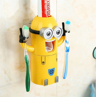 Dozator pentru Pasta de dinti, 3 in 1, in forma de Minion